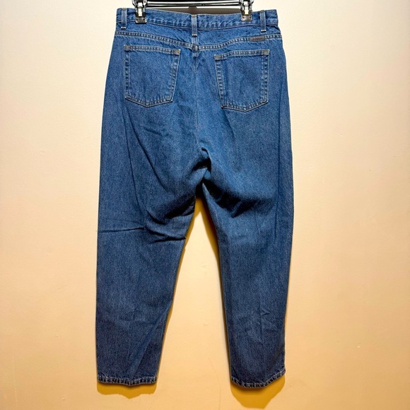 Liz Claiborne Classic Blue Denim Jeans. Size 14R - Picture 3 of 9